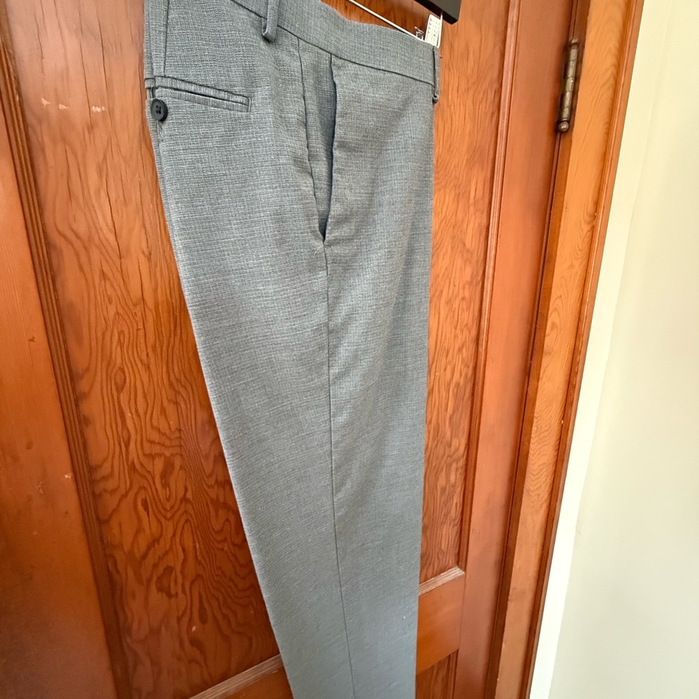 Haggar Slim Fit Gray Pants
